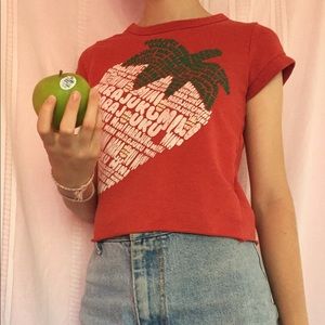 red strawberry 🍓 crop top